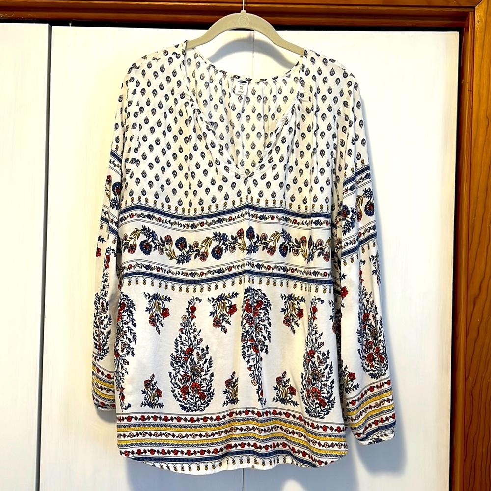 Womens size XXL printed blouse